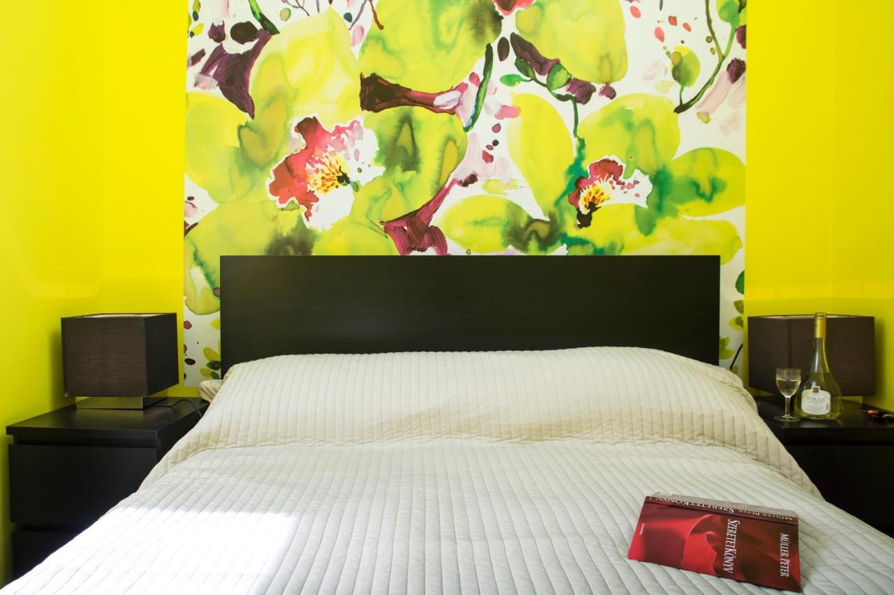 New Broadway Classic Apartments Budapest Esterno foto
